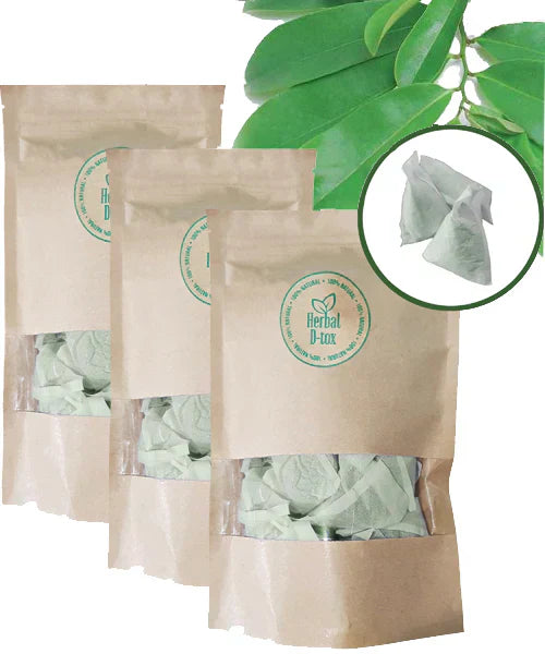 Trois sachets de thé Herbat D-tox naturels, avec des feuilles en arrière-plan et des infusettes.