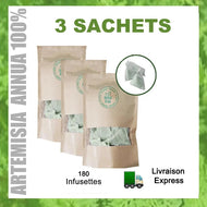 L'image montre trois sachets de 